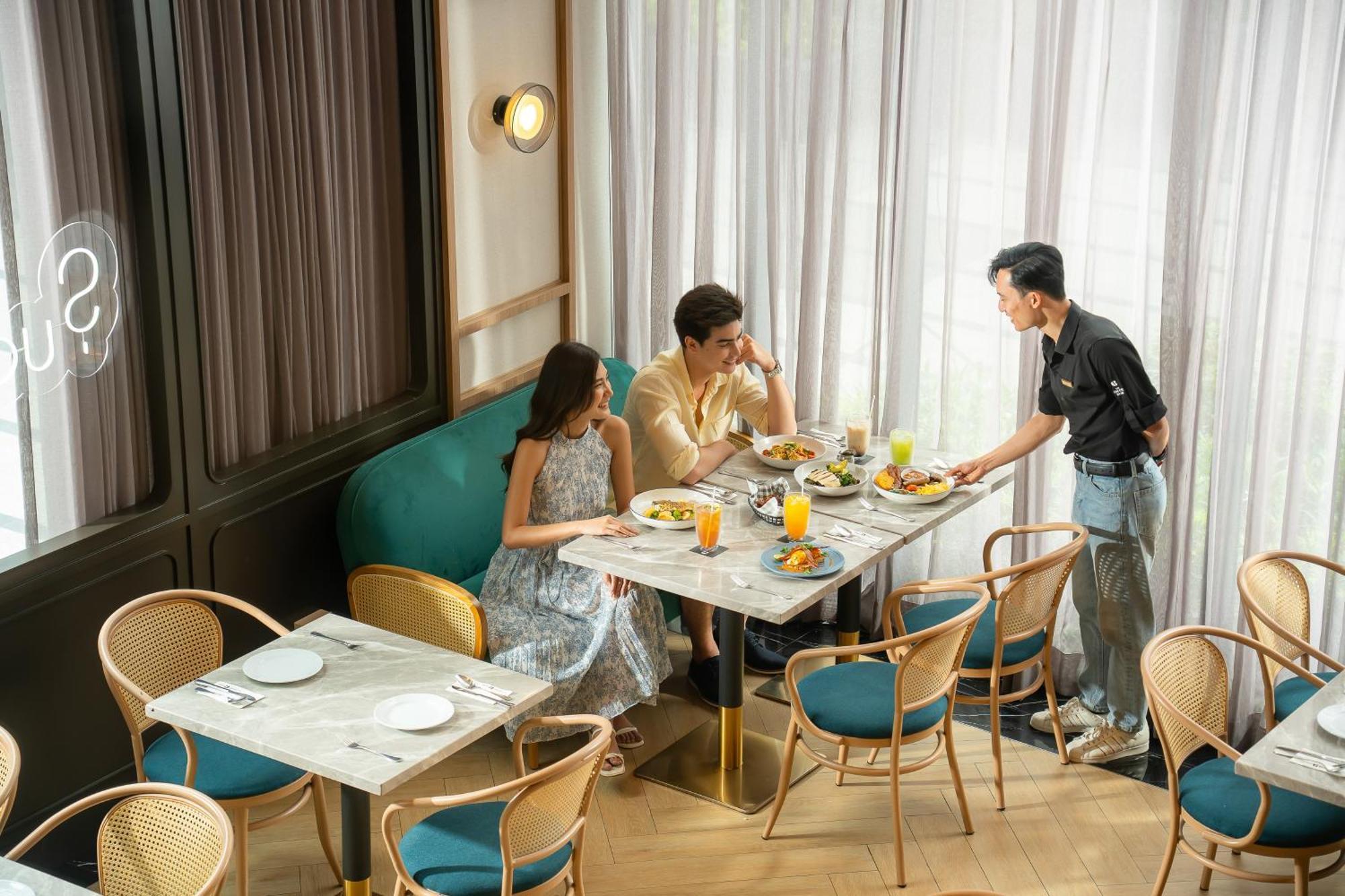 Staybridge Suites Bangkok Thonglor By Ihg Exteriör bild