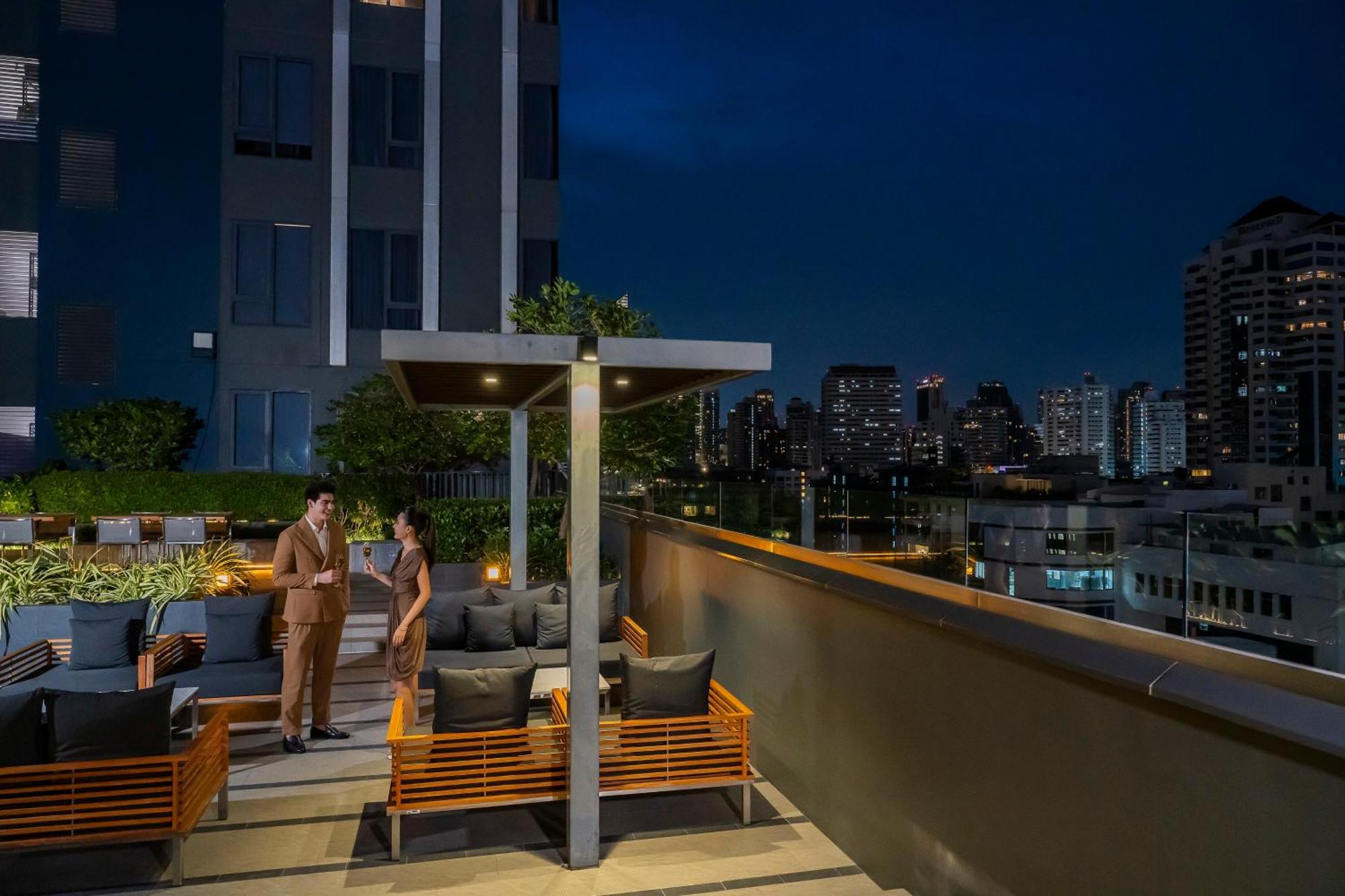 Staybridge Suites Bangkok Thonglor By Ihg Exteriör bild