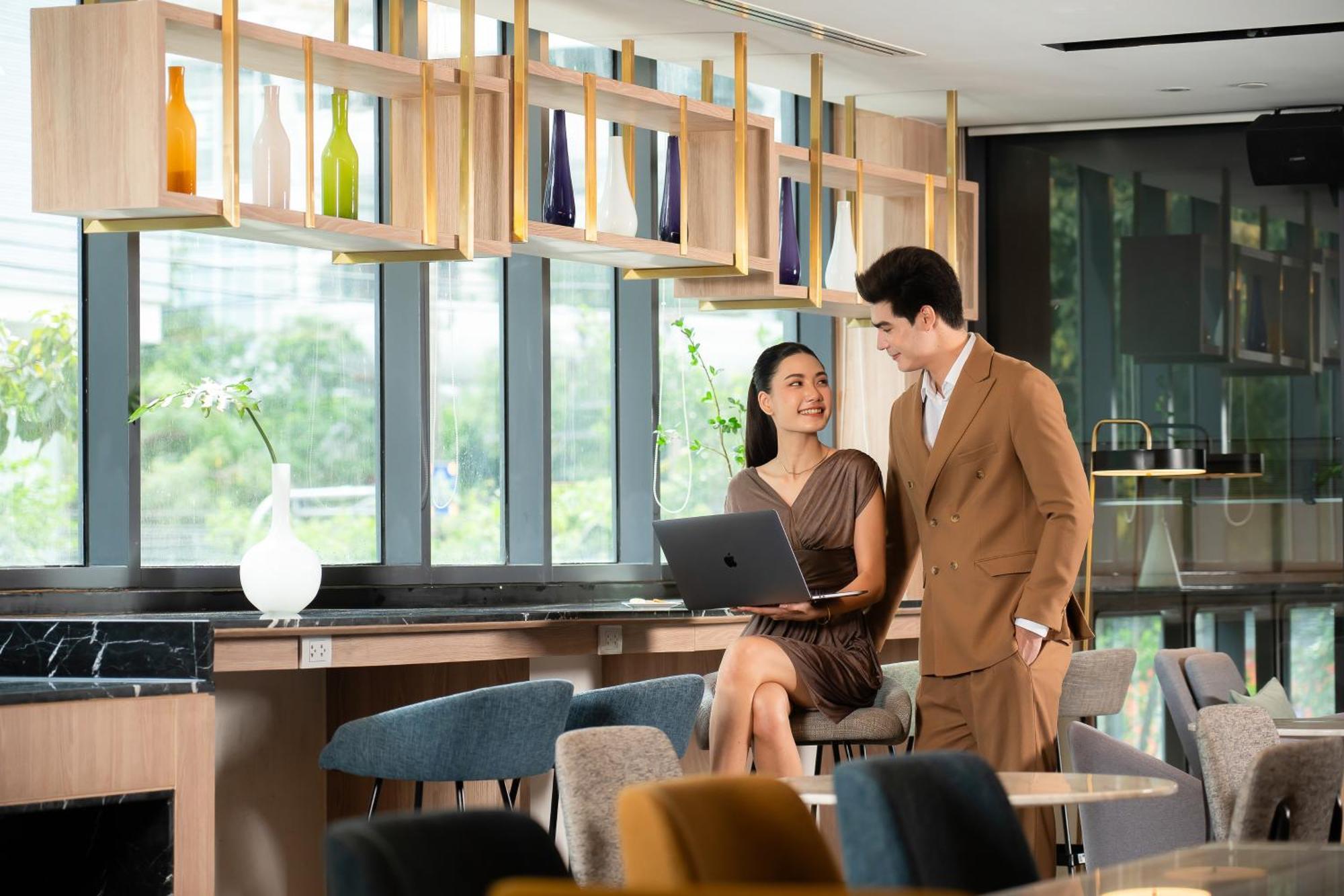 Staybridge Suites Bangkok Thonglor By Ihg Exteriör bild