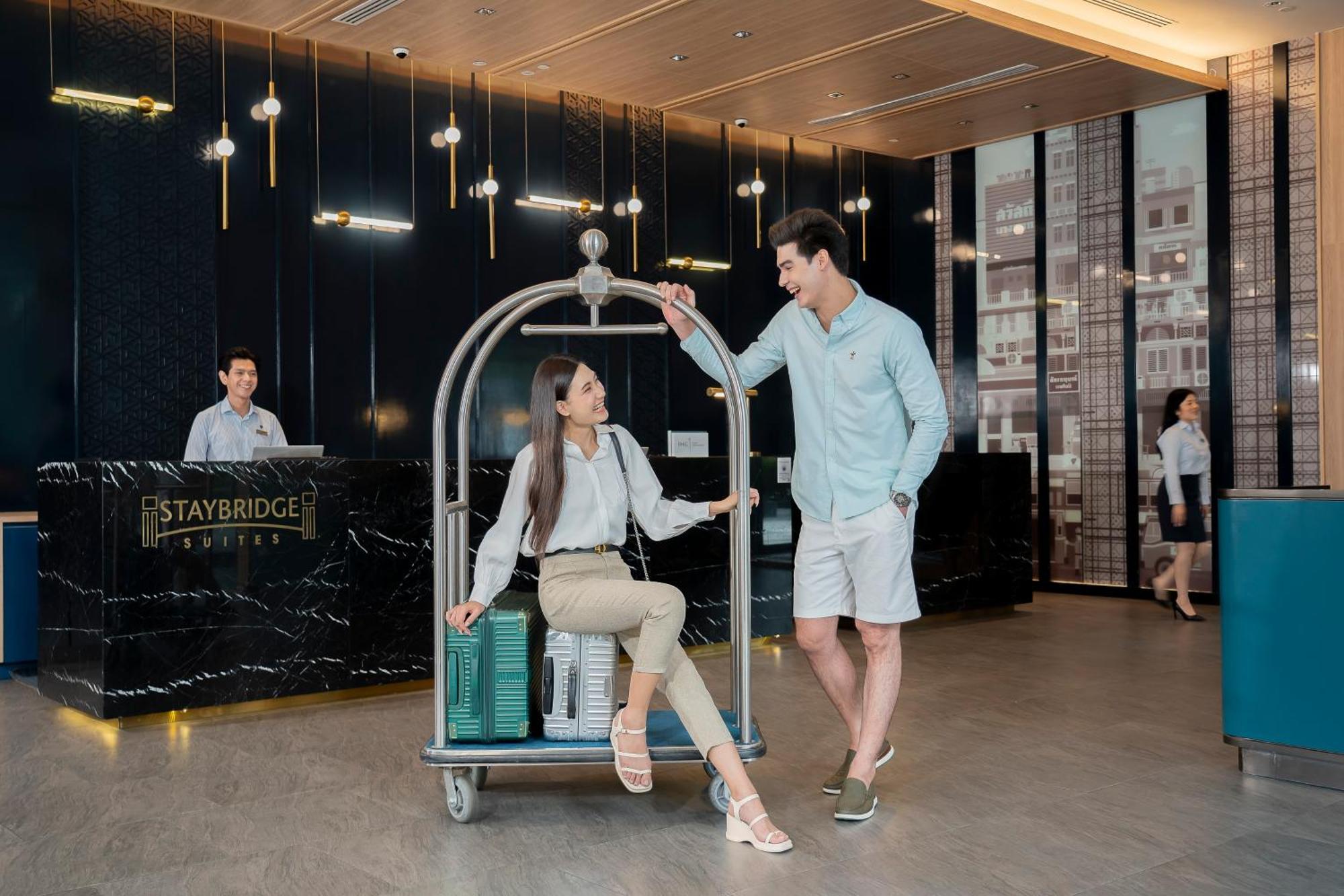 Staybridge Suites Bangkok Thonglor By Ihg Exteriör bild